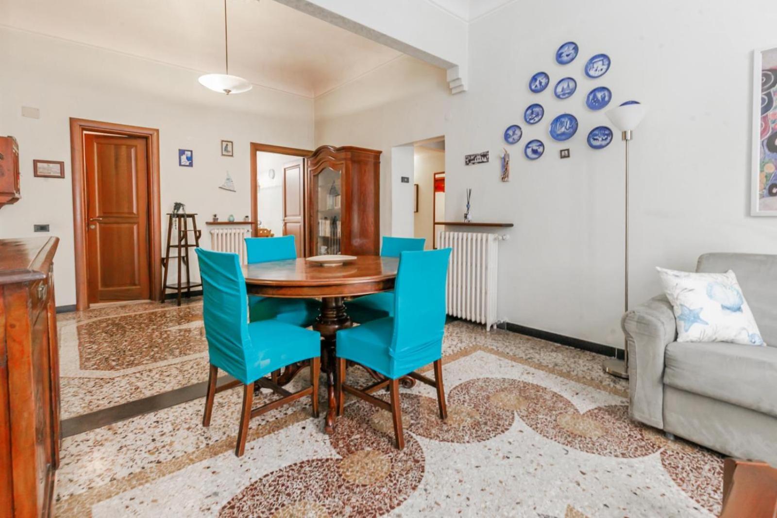 Apartmán "Ca Niella" Art And Fun 9 Minutes From The Sea Savona Exteriér fotografie