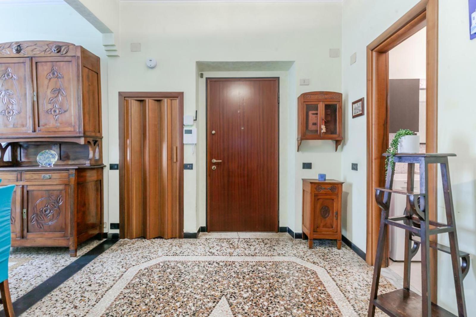 Apartmán "Ca Niella" Art And Fun 9 Minutes From The Sea Savona Exteriér fotografie