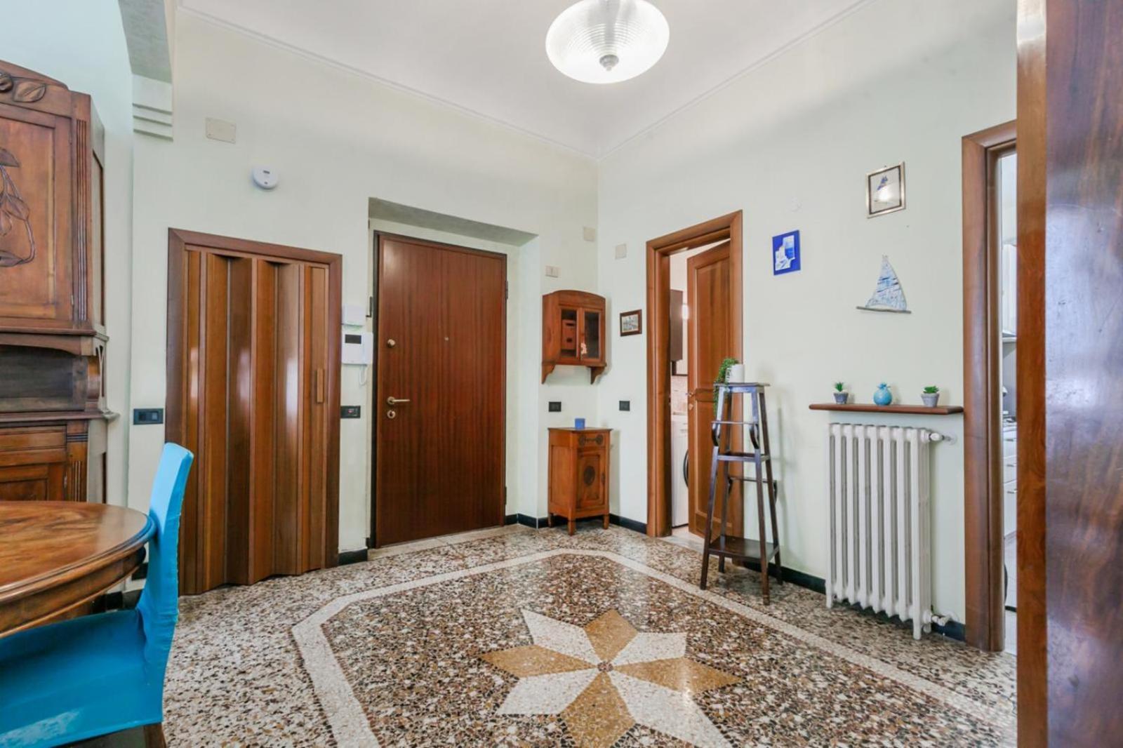 Apartmán "Ca Niella" Art And Fun 9 Minutes From The Sea Savona Exteriér fotografie
