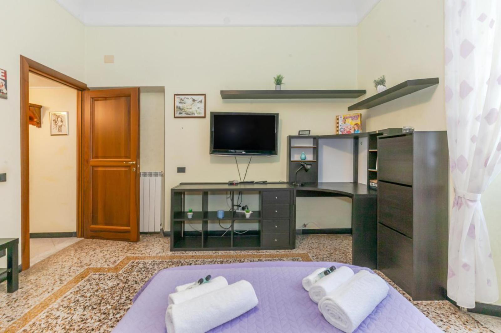 Apartmán "Ca Niella" Art And Fun 9 Minutes From The Sea Savona Exteriér fotografie