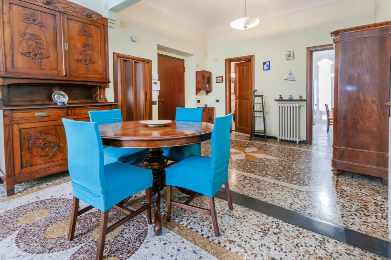Apartmán "Ca Niella" Art And Fun 9 Minutes From The Sea Savona Exteriér fotografie